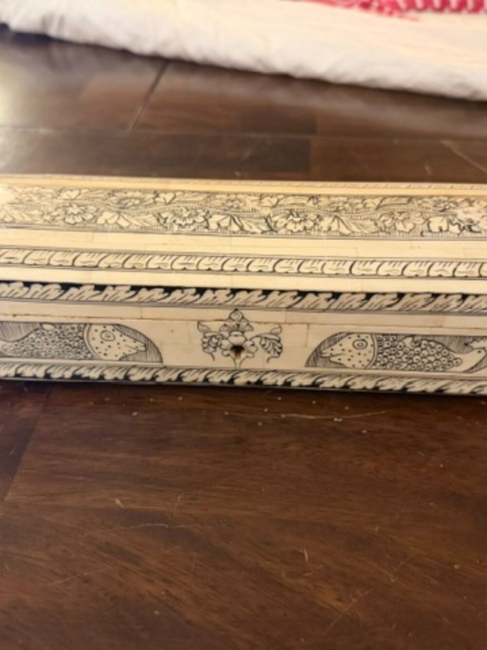 Vintage Anglo Indian Mughal Bone Inlay Sandalwood Box Pen Jewelry Chest 11"